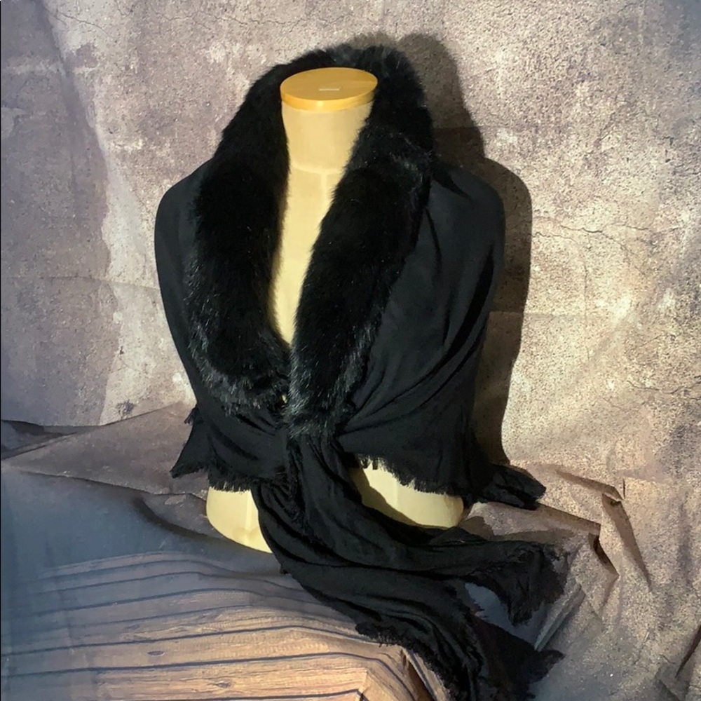 Black Faux Fur Shawl Wrap